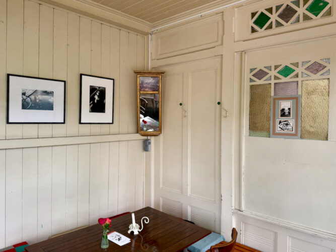 Garden House right wall