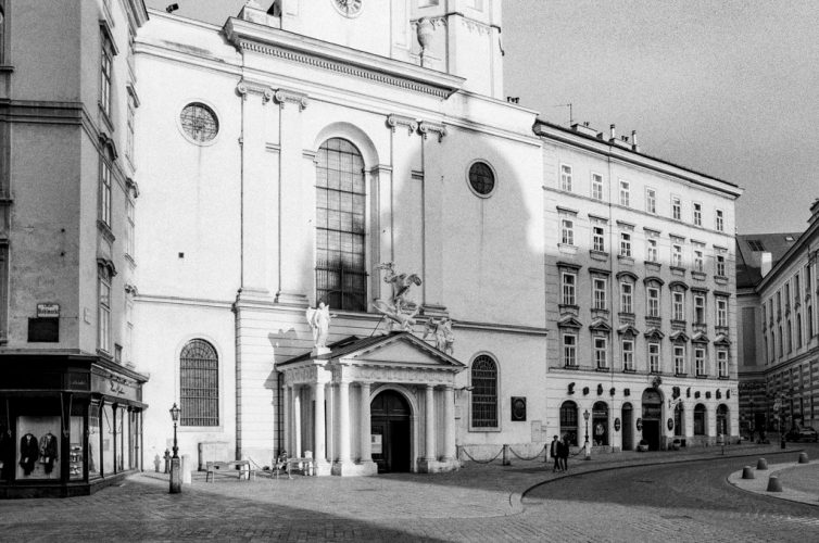 Pentax ME-Super 50/1.4 Ilford FP4+ ISO 125